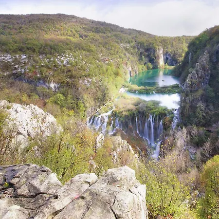 In Zemunik Donji With Pool Donji Zemunik